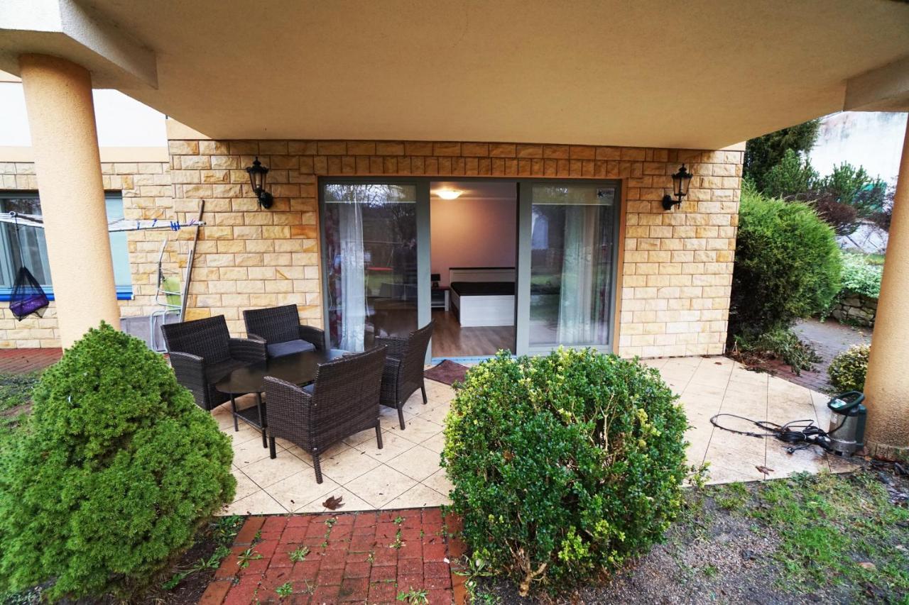 Willa Nad Oczkiem Bed & Breakfast Świnoujście Екстериор снимка