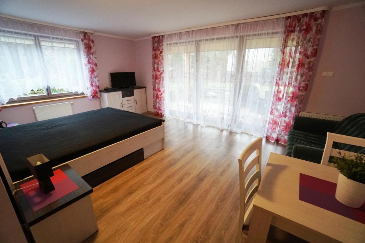 Willa Nad Oczkiem Bed & Breakfast Świnoujście Екстериор снимка