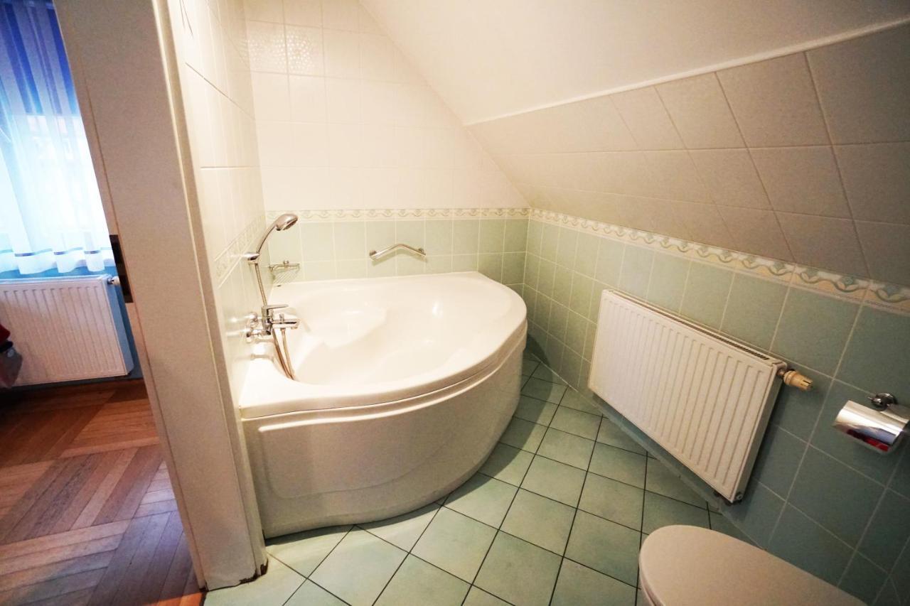 Willa Nad Oczkiem Bed & Breakfast Świnoujście Екстериор снимка